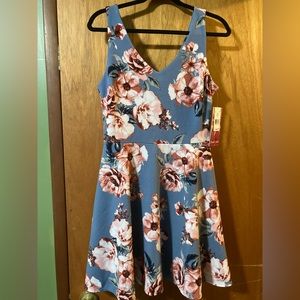 Floral dress - new with tags!